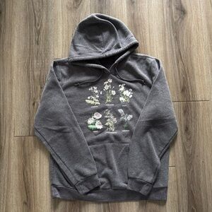 Gray Floral Graphic Hoodie